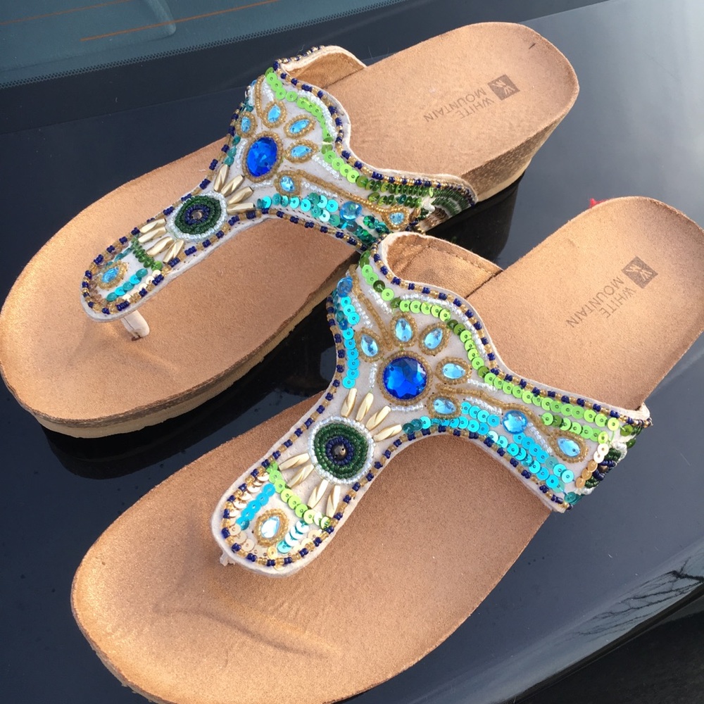 White Mountain wedge thong sandals